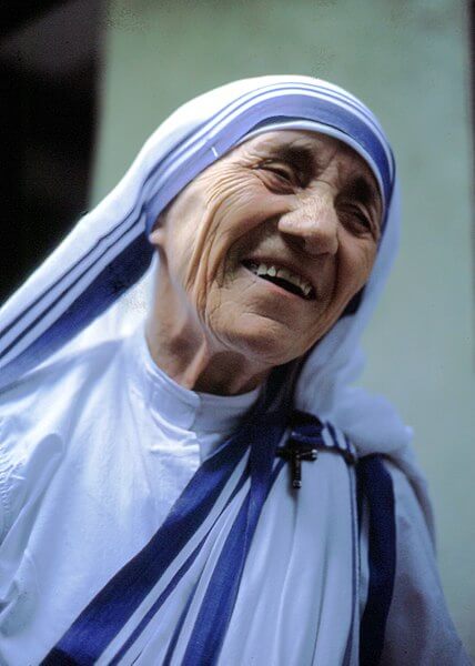 Madre Teresa de Calcuta 1985 en Wikipedia.