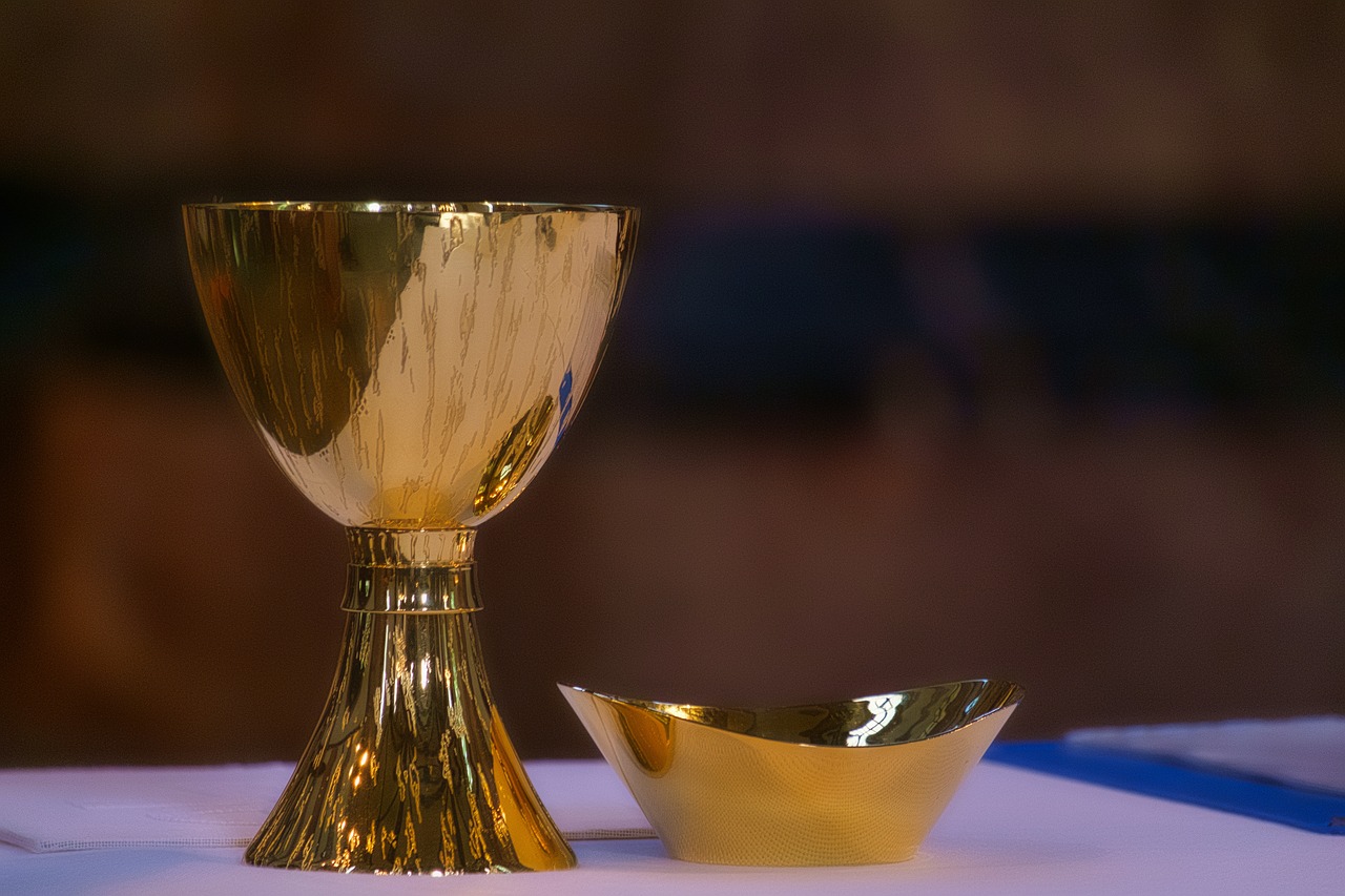 Eucaristía Comunión. Pan de Vida. Sangre. Verdadera comida VERDADERA BEBIDA. Jesús. Jesucristo.